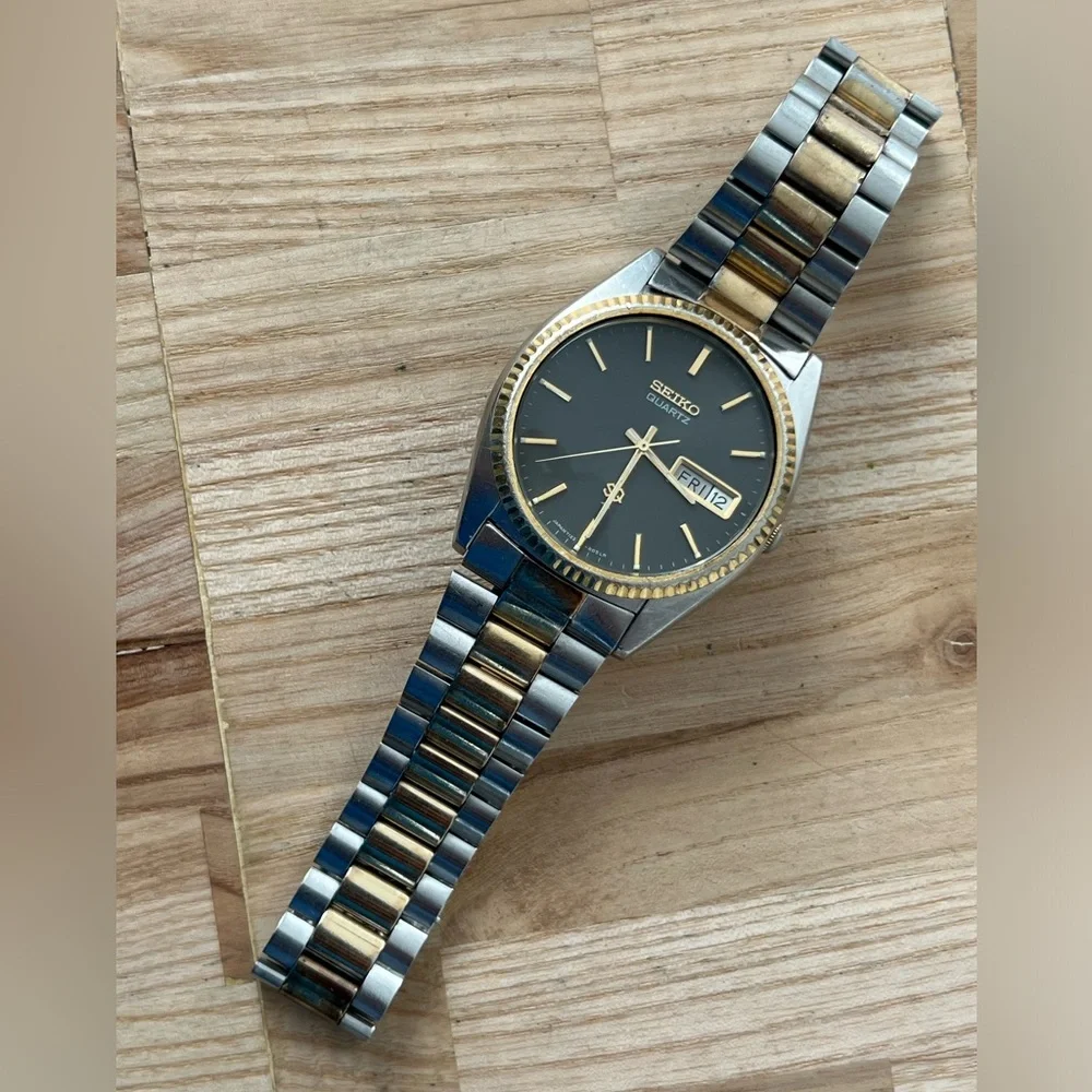 Seiko SQ Presidential Vintage Men’s Watch Rare Dark Gray Dial Two-Tone Bracelet